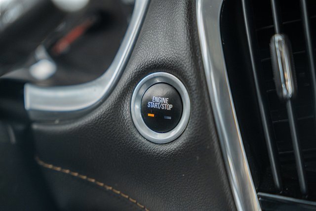 Used 2020 Chevrolet Traverse Premier w/ Redline Edition image 31