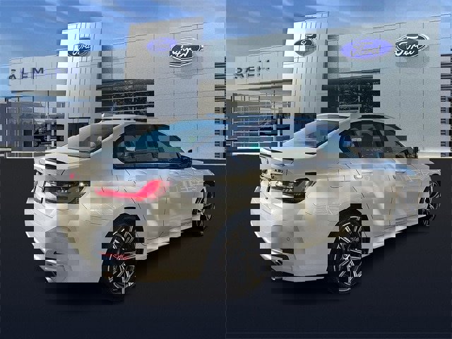 Used 2023 BMW 330i xDrive Sedan w/ Premium Package image 3