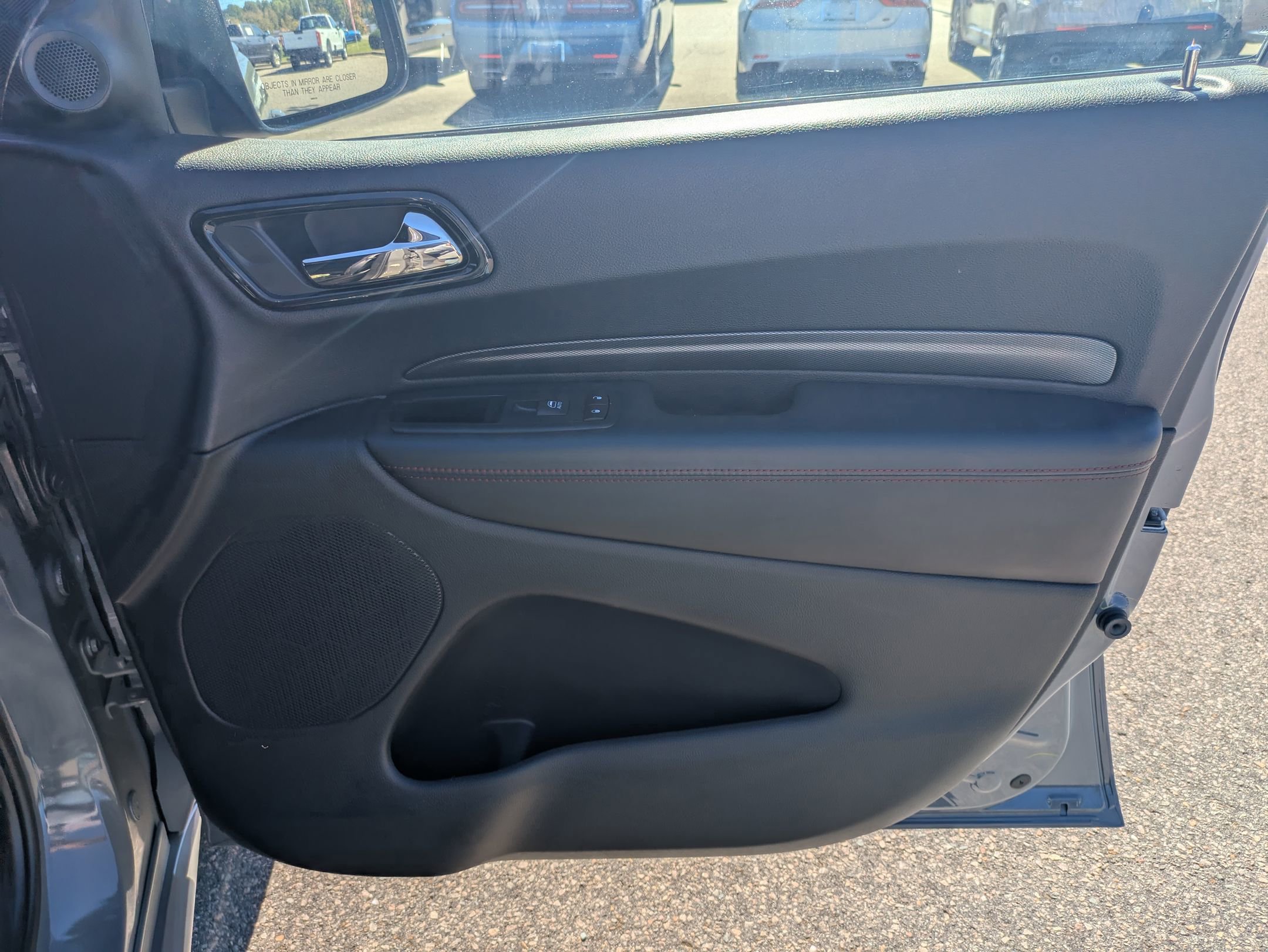 Used 2024 Dodge Durango GT image 33