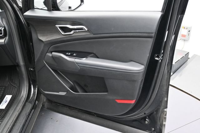 Used 2023 Kia Sportage X-Line AWD/4WD image 29