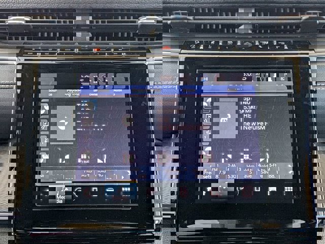 Used 2024 Jeep Grand Cherokee Laredo X image 18