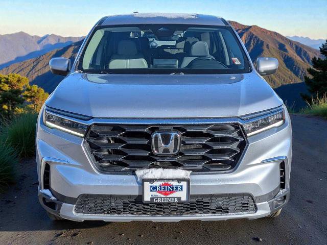 Used 2025 Honda Pilot EX-L image 8