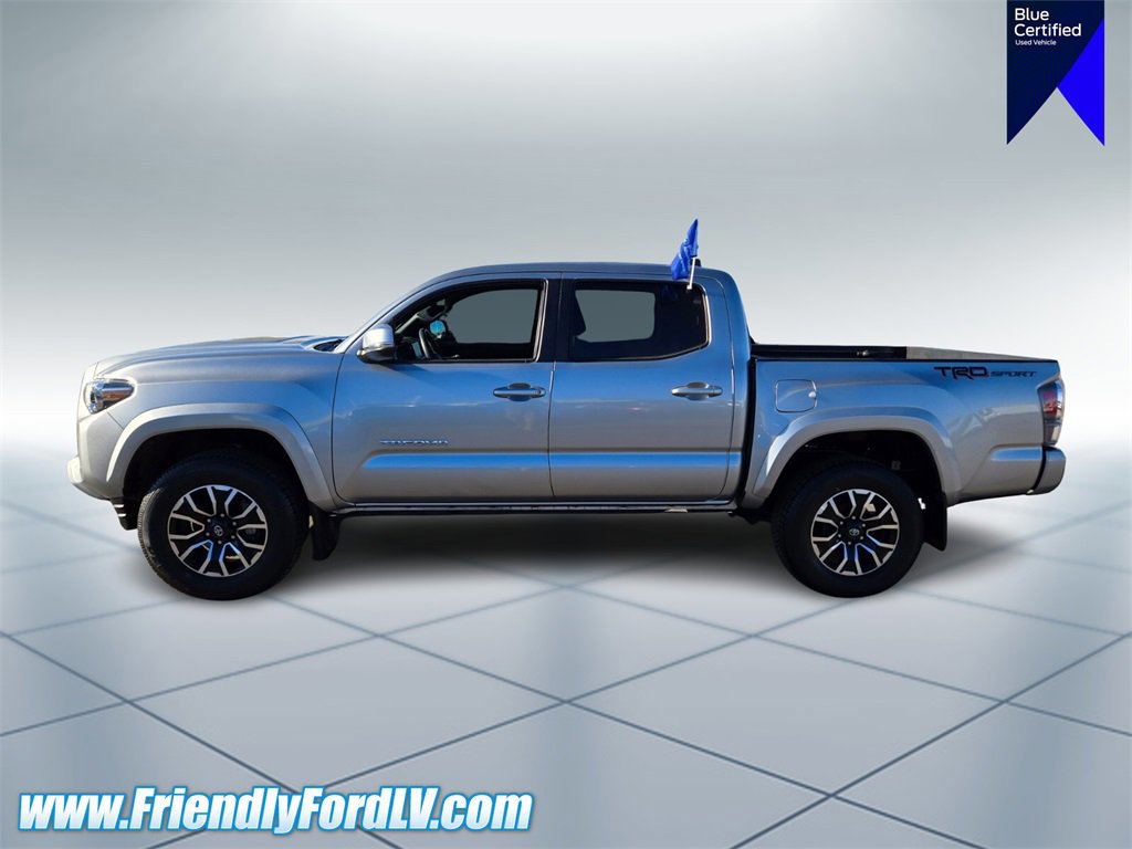 Used 2023 Toyota Tacoma TRD Sport image 2