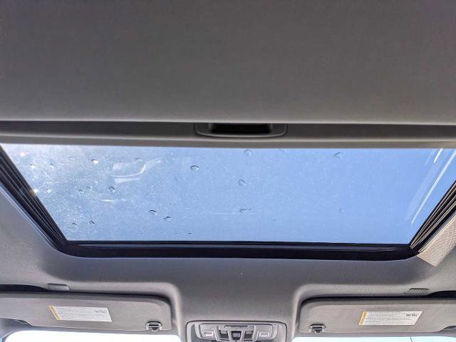 Used 2019 GMC Sierra 1500 SLT w/ SLT Premium Plus Package AWD/4WD image 25