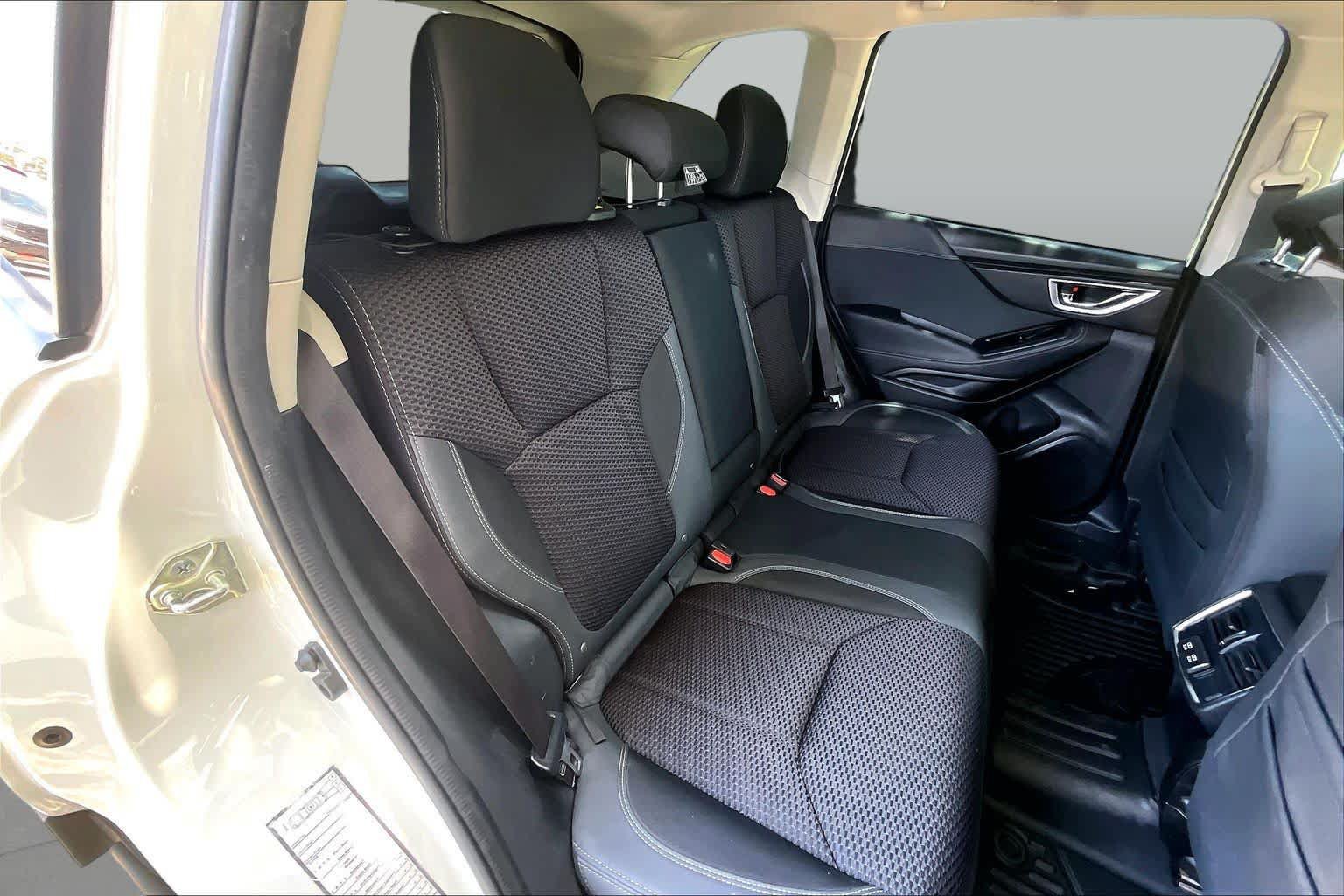 Used 2021 Subaru Forester Premium AWD/4WD image 20