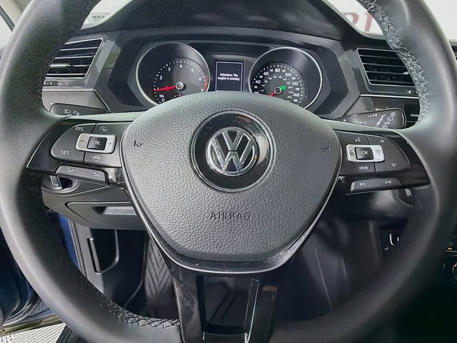 Used 2020 Volkswagen Tiguan SE AWD/4WD image 13