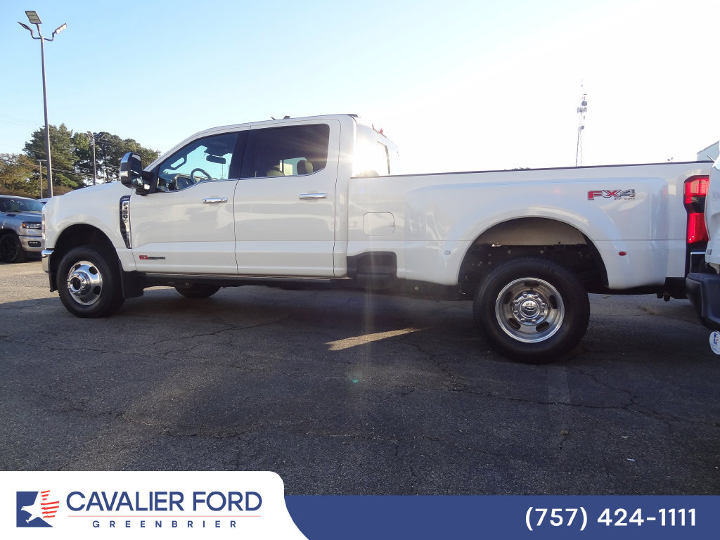 Certified 2025 Ford F350 Lariat w/ Lariat Ultimate Package AWD/4WD image 4