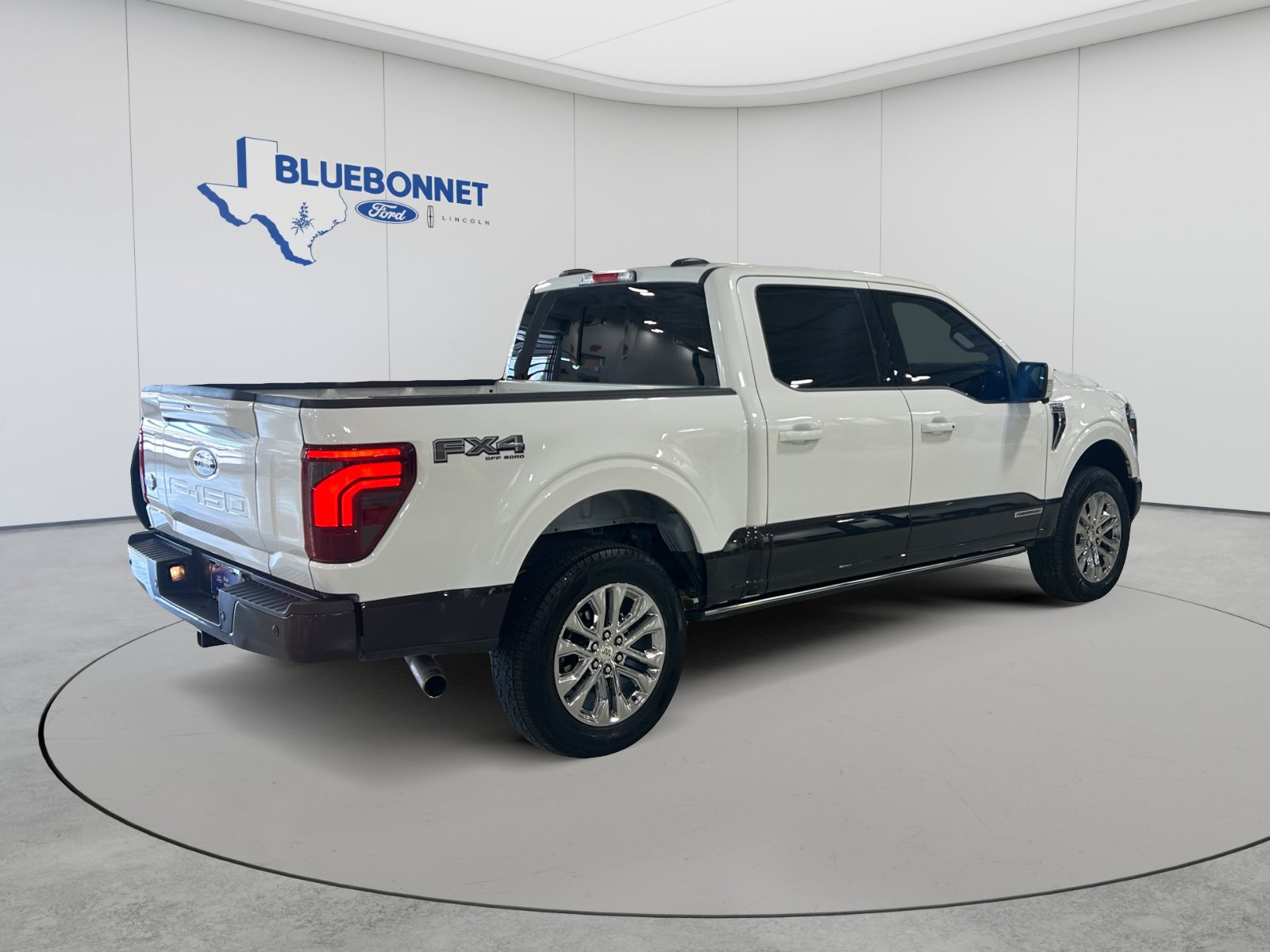 Certified 2024 Ford F150 King Ranch w/ FX4 Off-Road Package AWD/4WD image 5