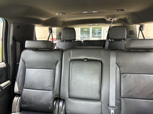 Used 2024 Chevrolet Suburban LT AWD/4WD image 22