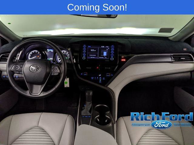 Used 2024 Toyota Camry SE image 7