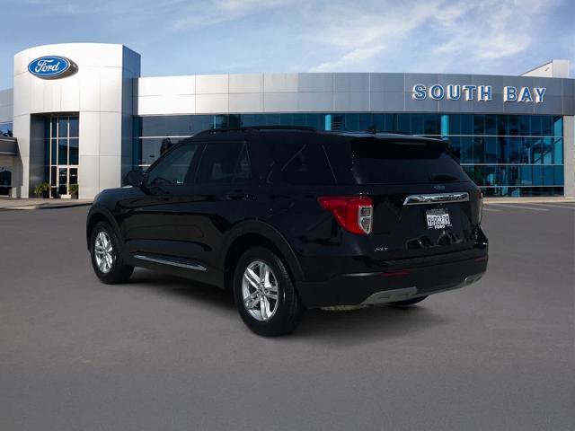 Certified 2023 Ford Explorer XLT w/ Equipment Group 202A RWD image 3