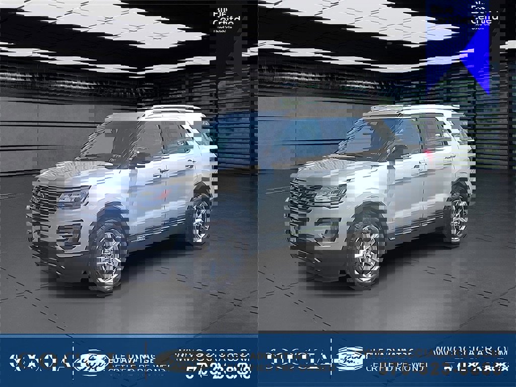 Certified 2016 Ford Explorer XLT w/ Equipment Group 202A image 2