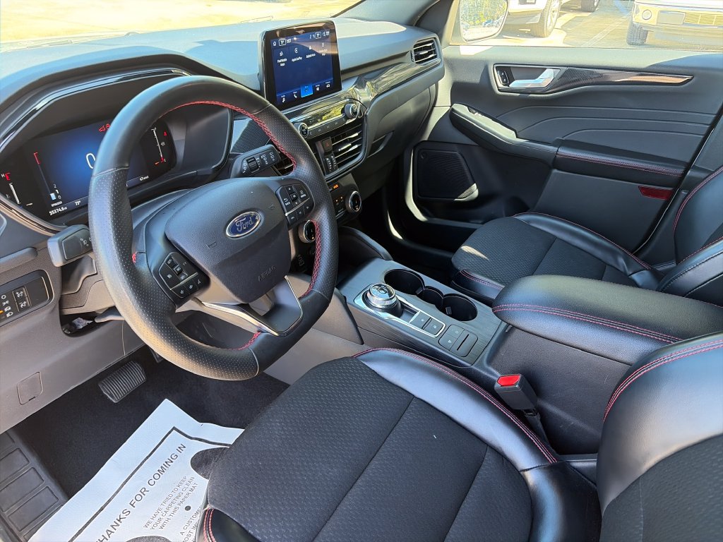 Certified 2025 Ford Escape ST-Line FWD image 15