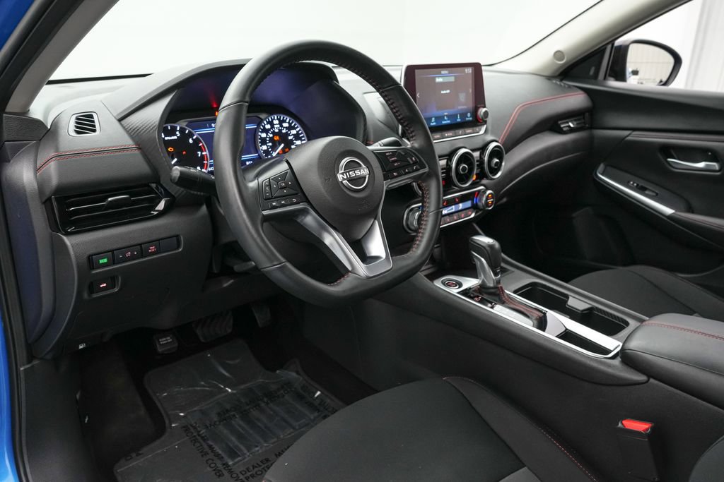 Used 2024 Nissan Sentra SR FWD image 13