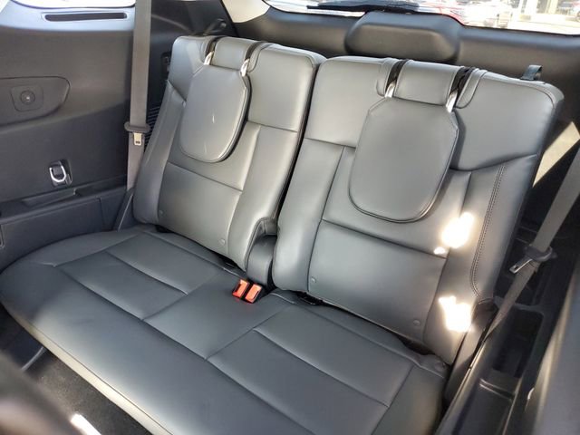 Certified 2025 Ford Explorer Active w/ Active Comfort Package image 26