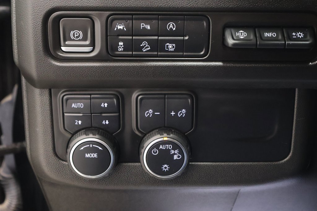 Used 2023 Chevrolet Tahoe High Country image 33