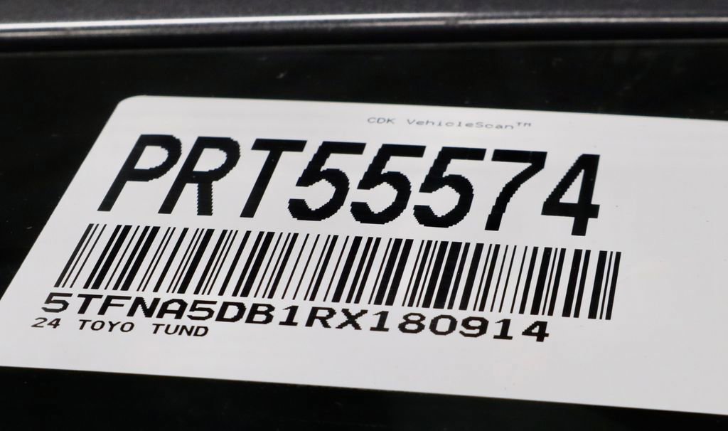 Used 2024 Toyota Tundra Platinum AWD/4WD image 39