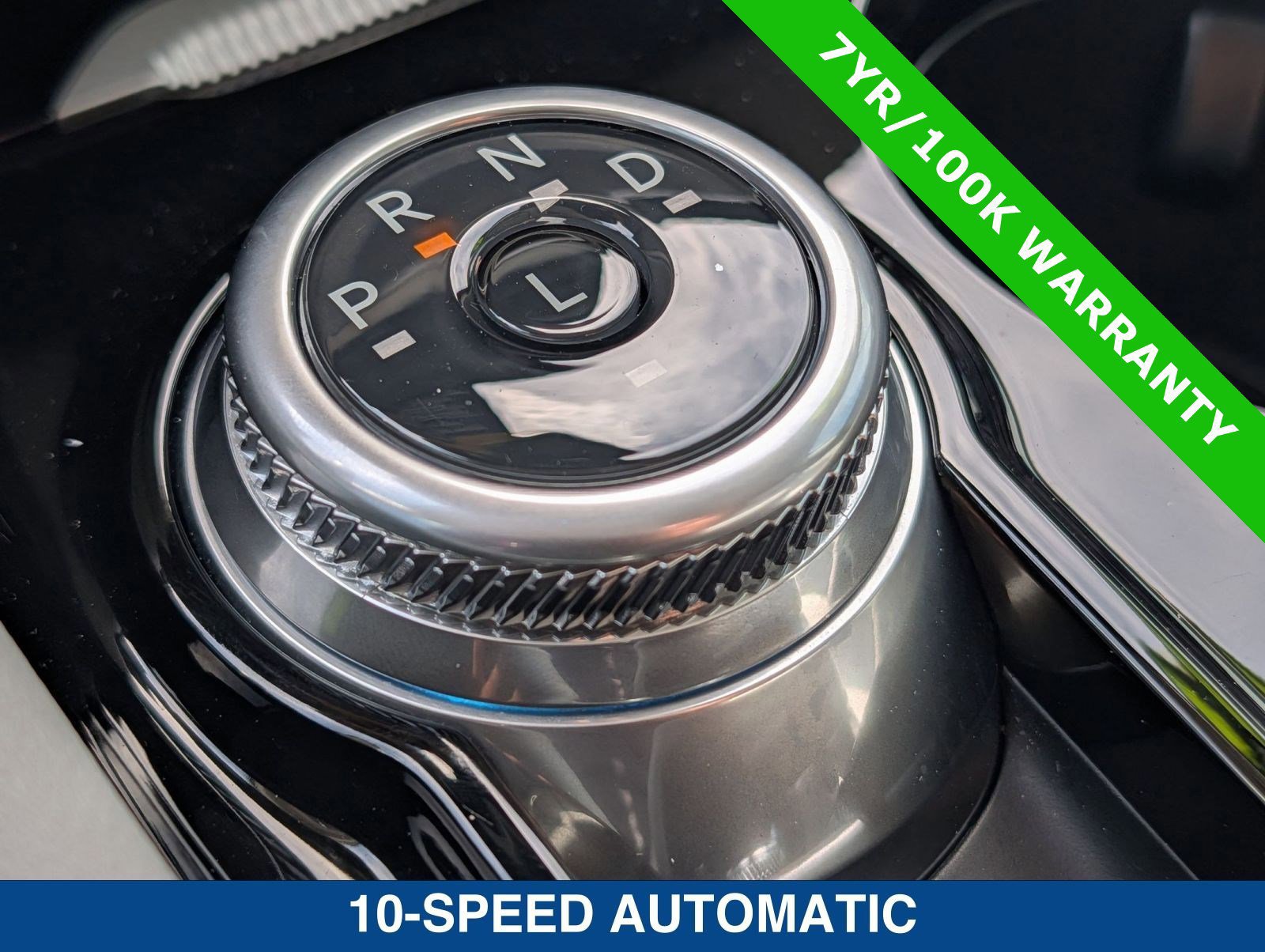 Certified 2025 Ford Explorer Platinum w/ Ultimate Package image 32