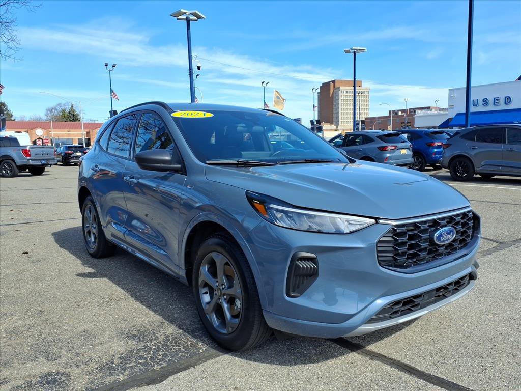 Certified 2024 Ford Escape ST-Line w/ Tech Pack #1 image 3
