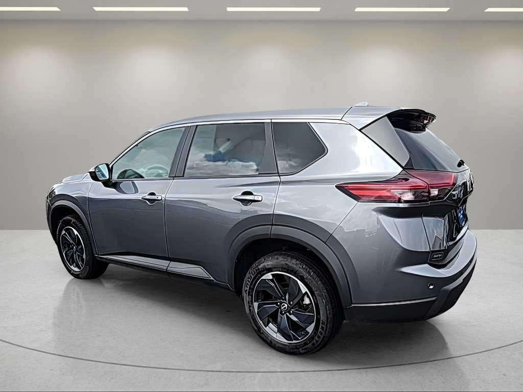 Used 2024 Nissan Rogue SV AWD/4WD image 6