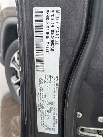 Used 2023 Jeep Compass Limited image 33