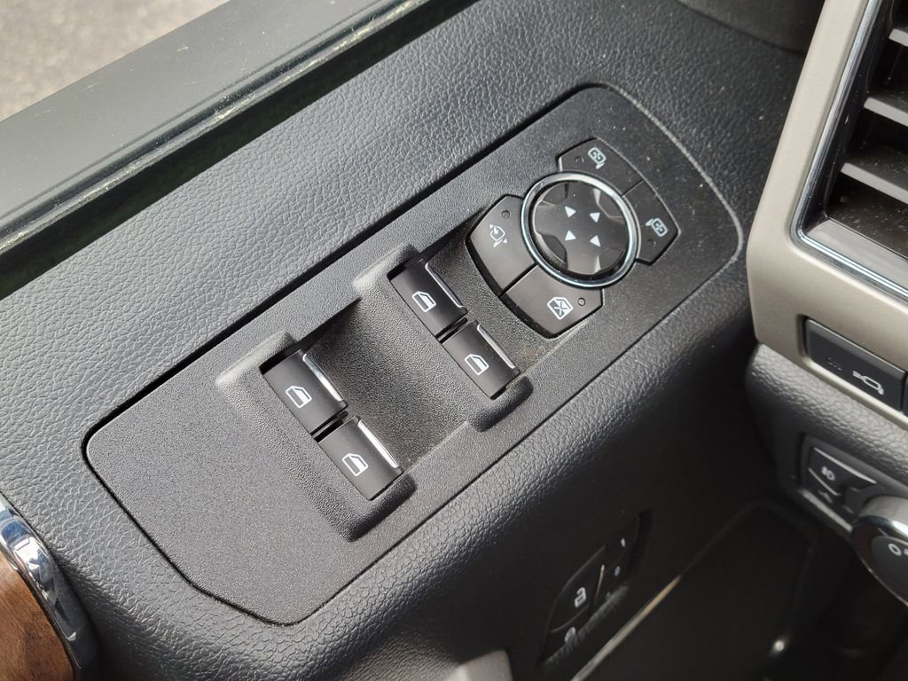 Certified 2020 Ford F150 Lariat w/ Equipment Group 502A Luxury image 26