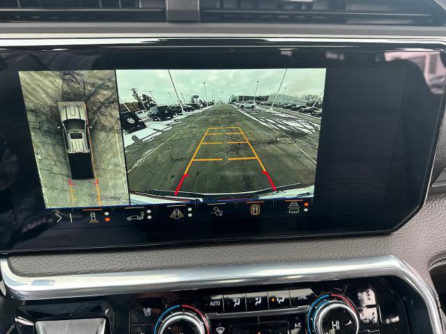 Used 2025 GMC Sierra 3500 Denali w/ Denali Reserve Package image 18