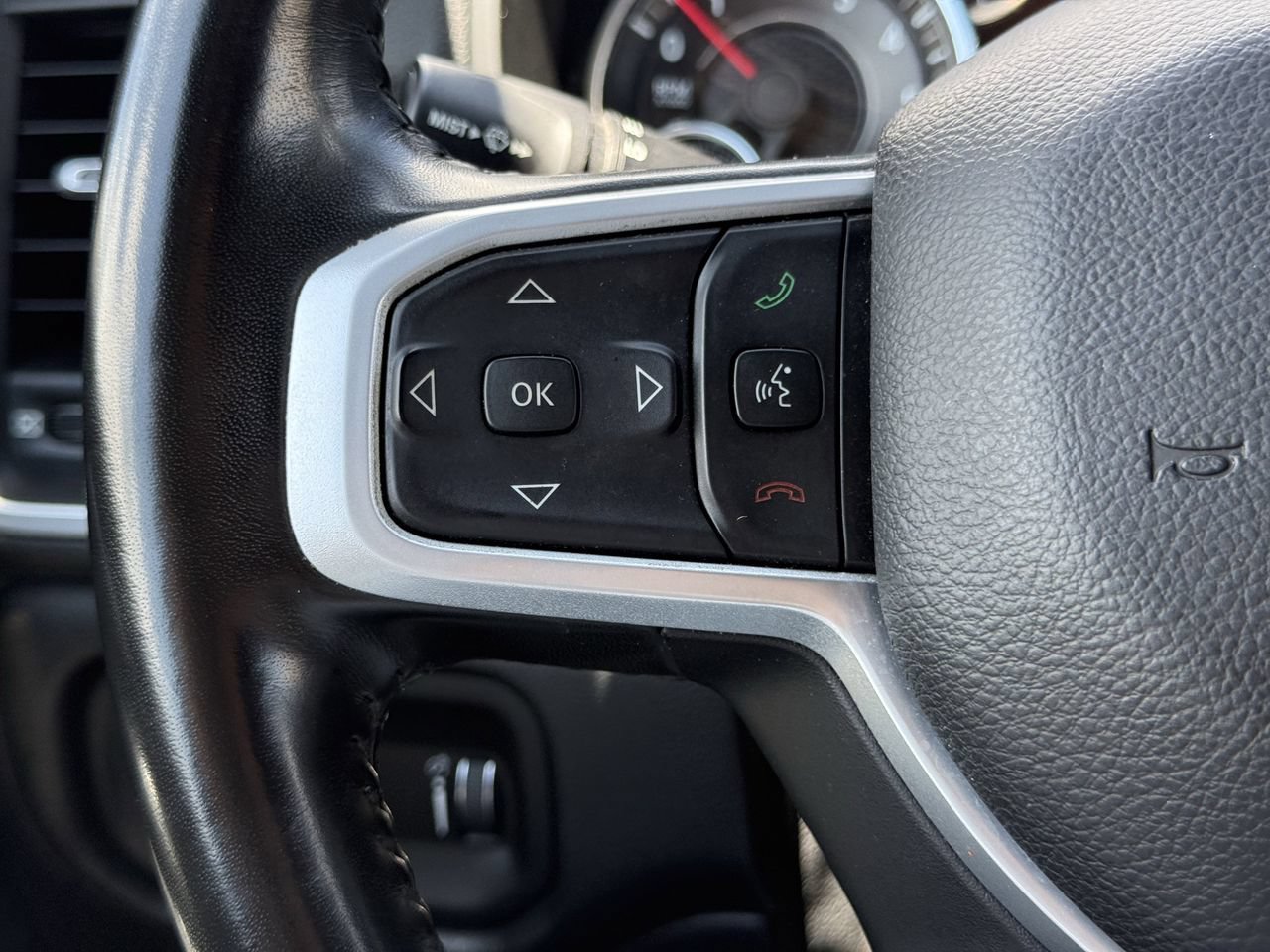 Used 2021 RAM 1500 Big Horn AWD/4WD image 13