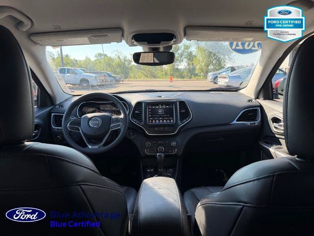 Used 2021 Jeep Cherokee Latitude Lux w/ Comfort/Convenience Group AWD/4WD image 3