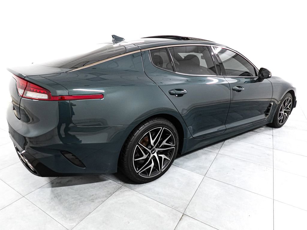 Used 2022 Kia Stinger GT-Line w/ Sun & Sound Package AWD/4WD image 6