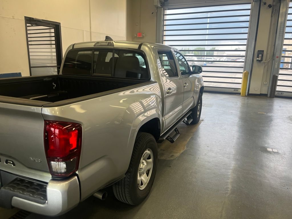 Used 2023 Toyota Tacoma SR AWD/4WD image 6
