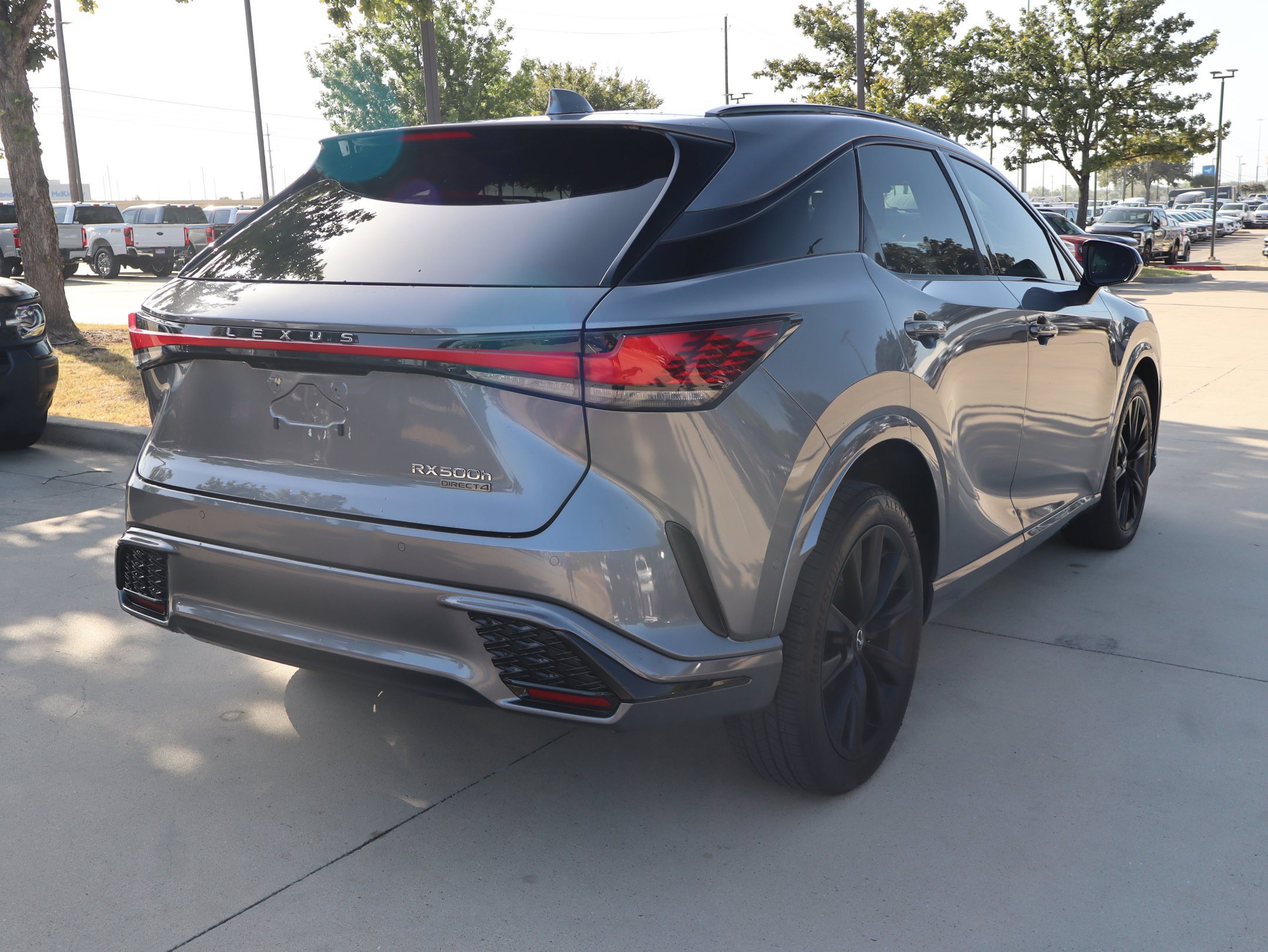 Used 2023 Lexus RX 500h F Sport w/ Cold Area Package AWD/4WD image 3