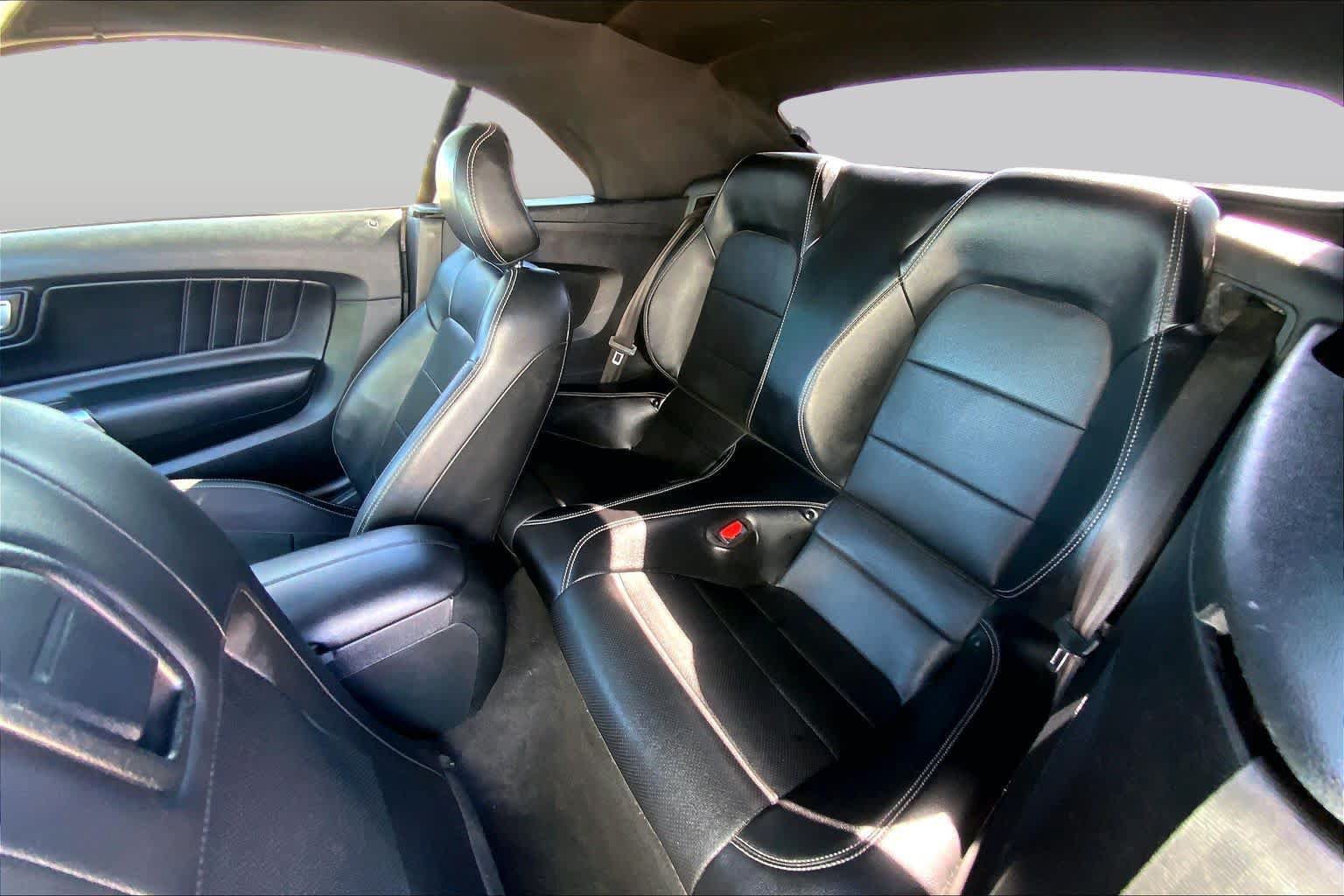 Certified 2022 Ford Mustang Premium RWD image 21