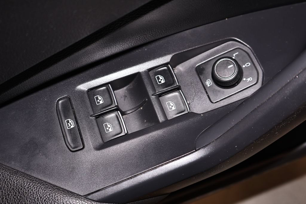 Used 2021 Volkswagen Jetta GLI FWD image 10