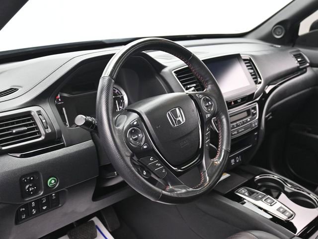 Used 2023 Honda Ridgeline Black Edition image 15
