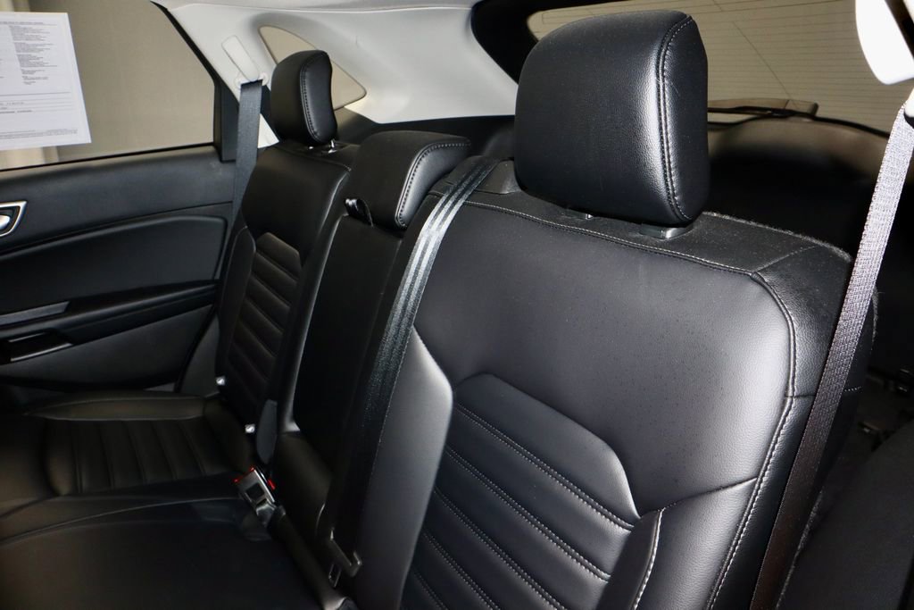 Certified 2024 Ford Edge SEL w/ Convenience Package AWD/4WD image 21