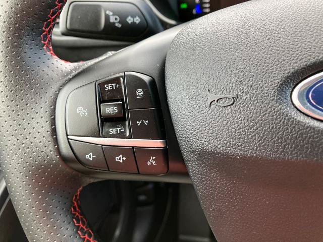 Certified 2023 Ford Escape ST-Line w/ Tech Pack #1 FWD image 31