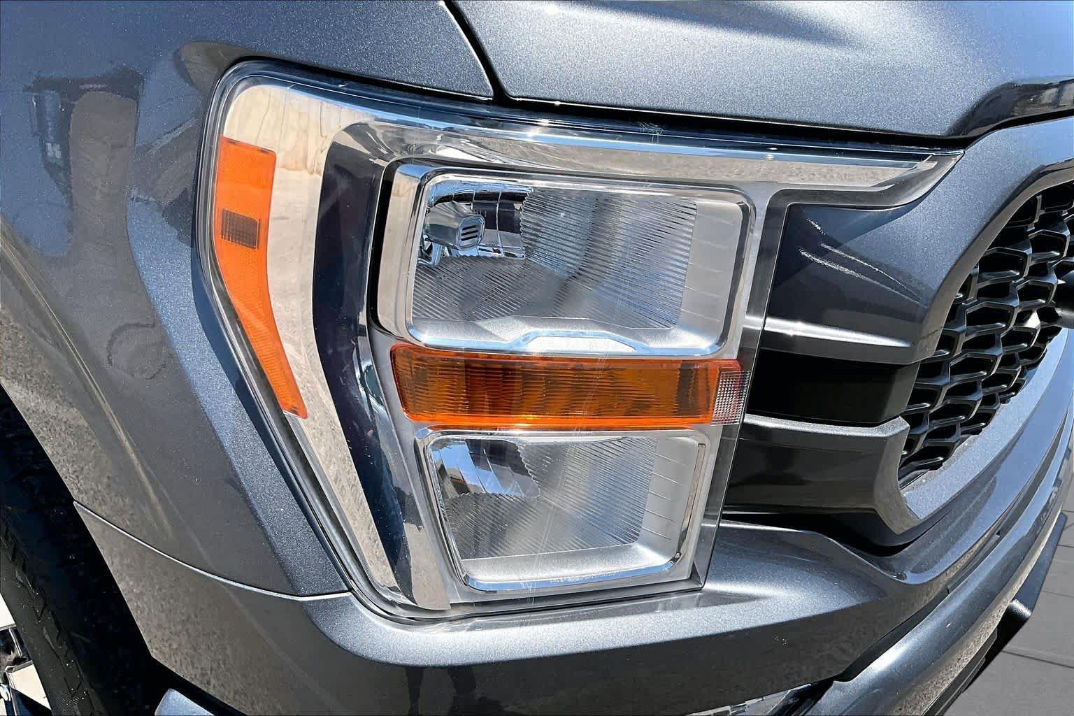 Certified 2022 Ford F150 XL w/ STX Appearance Package AWD/4WD image 30