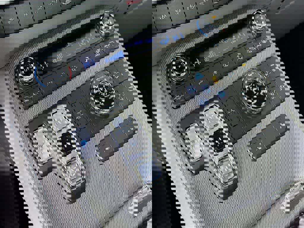 Used 2023 Hyundai Palisade SEL w/ Cargo Package image 20