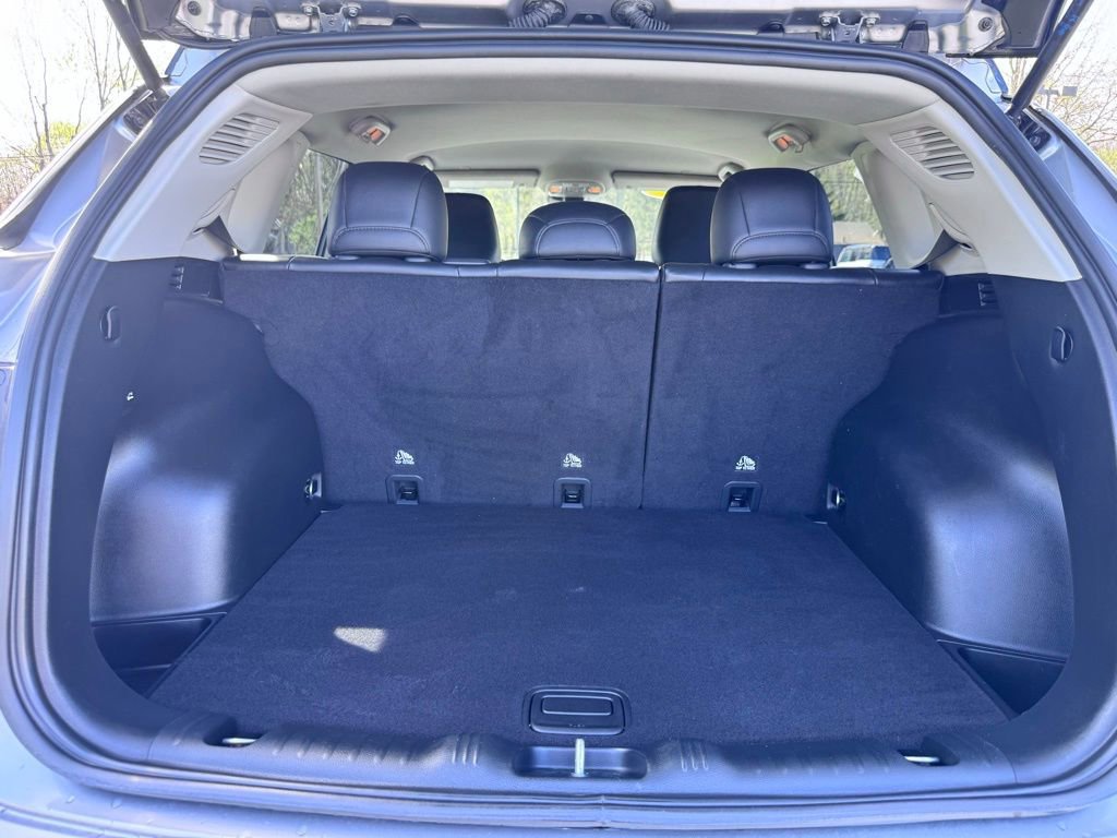 Used 2022 Jeep Compass Trailhawk AWD/4WD image 37