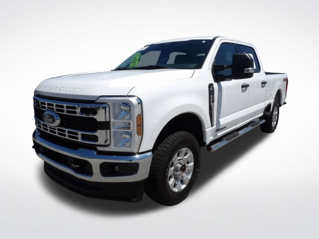 Certified 2024 Ford F250 XLT w/ FX4 Off-Road Package AWD/4WD image 3