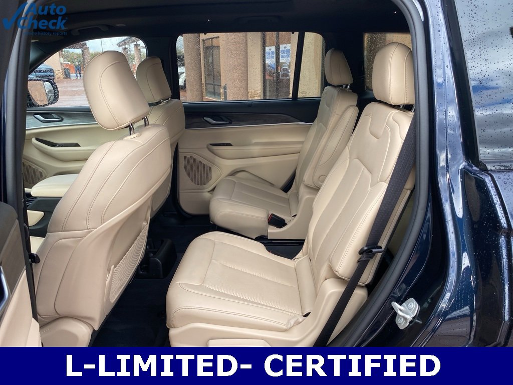 Used 2023 Jeep Grand Cherokee L Limited w/ Luxury Tech Group II image 20