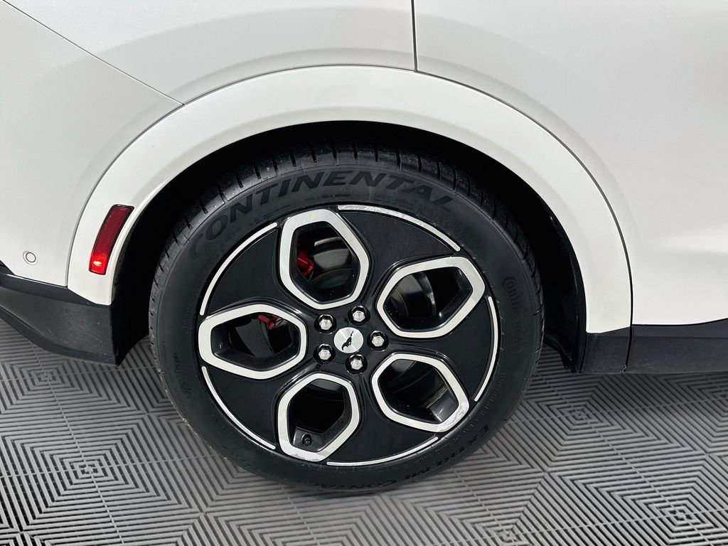 Certified 2022 Ford Mustang Mach-E GT AWD/4WD image 27