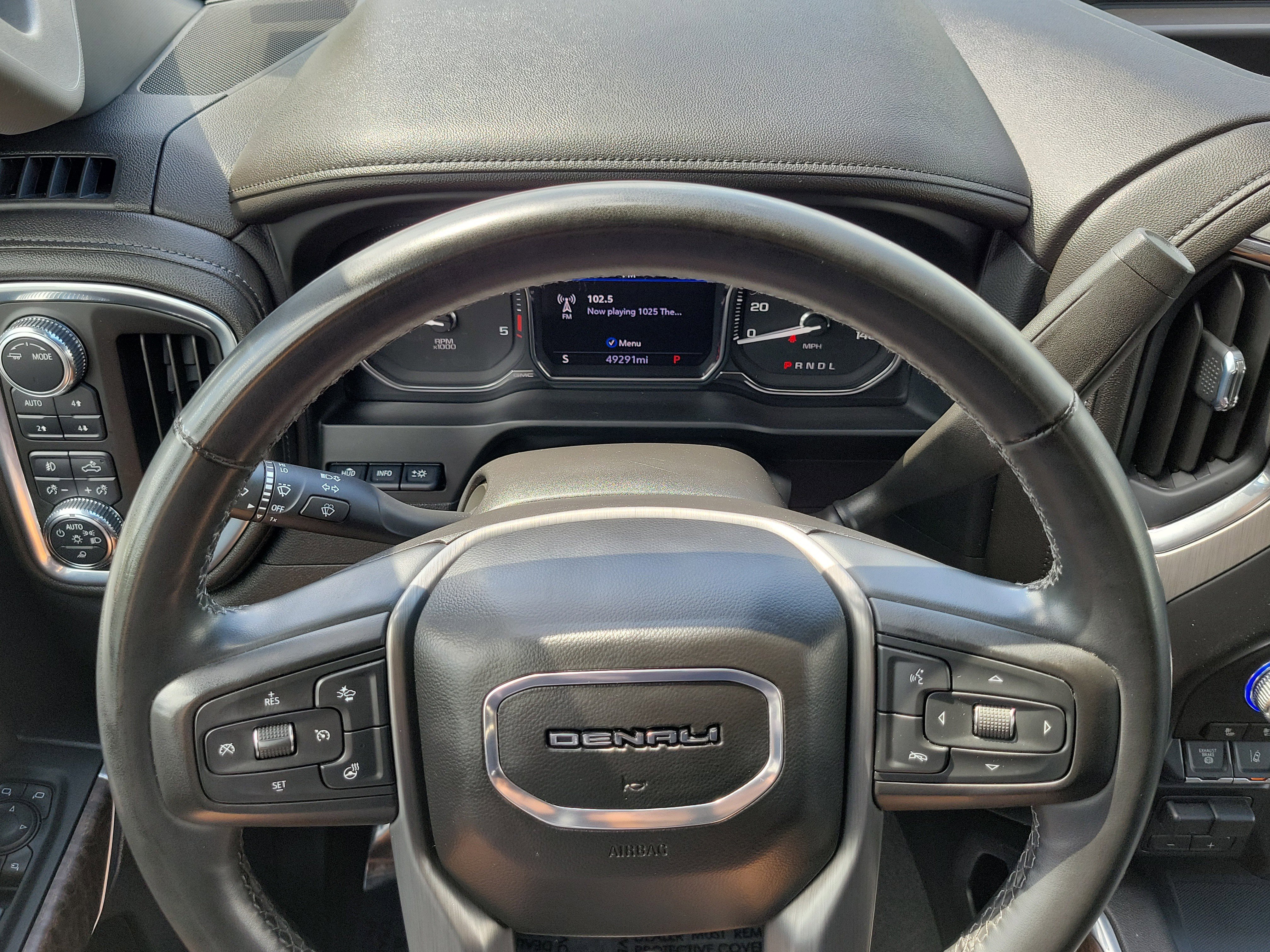 Used 2023 GMC Sierra 2500 Denali w/ Technology Package AWD/4WD image 23