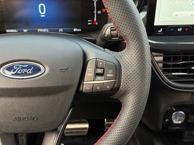 Certified 2023 Ford Escape ST-Line w/ Tech Pack #1 AWD/4WD image 24