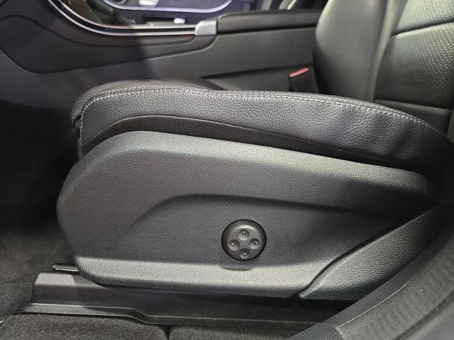 Used 2022 Mercedes-Benz GLC 300 4MATIC image 20
