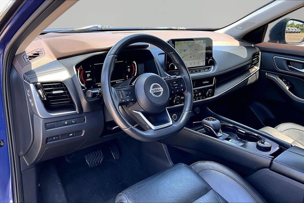 Used 2021 Nissan Rogue Platinum AWD/4WD image 14