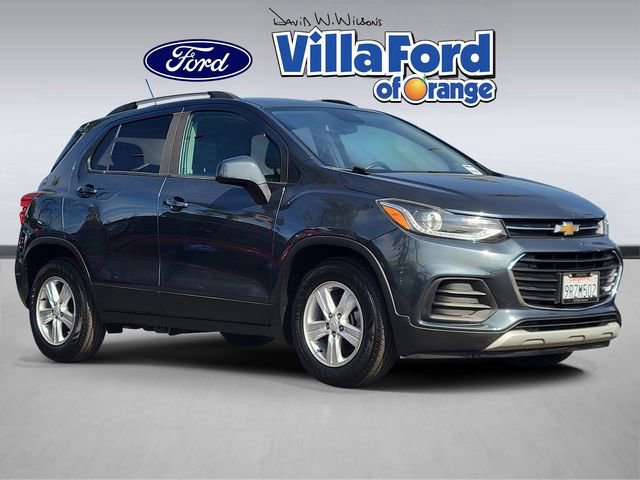 Used 2021 Chevrolet Trax LT w/ LT Convenience Package image 5