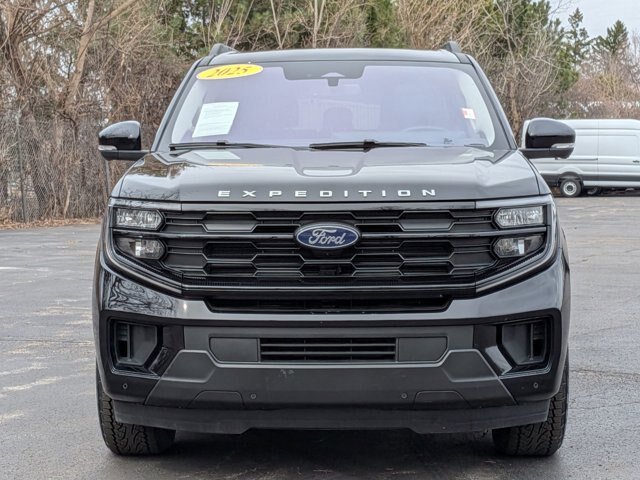 Certified 2025 Ford Expedition Max Active AWD/4WD image 2