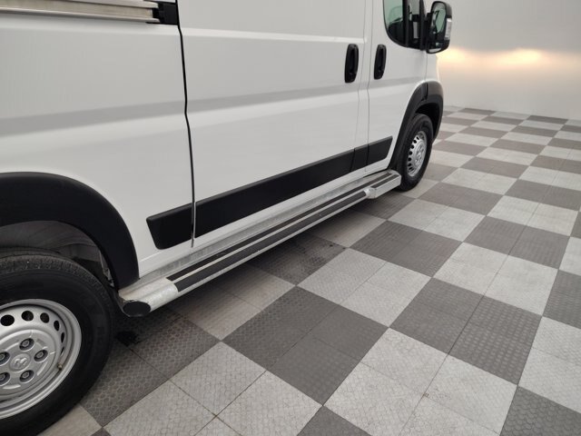 Used 2025 RAM ProMaster 2500 w/ U-Haul Equipment Group FWD image 18